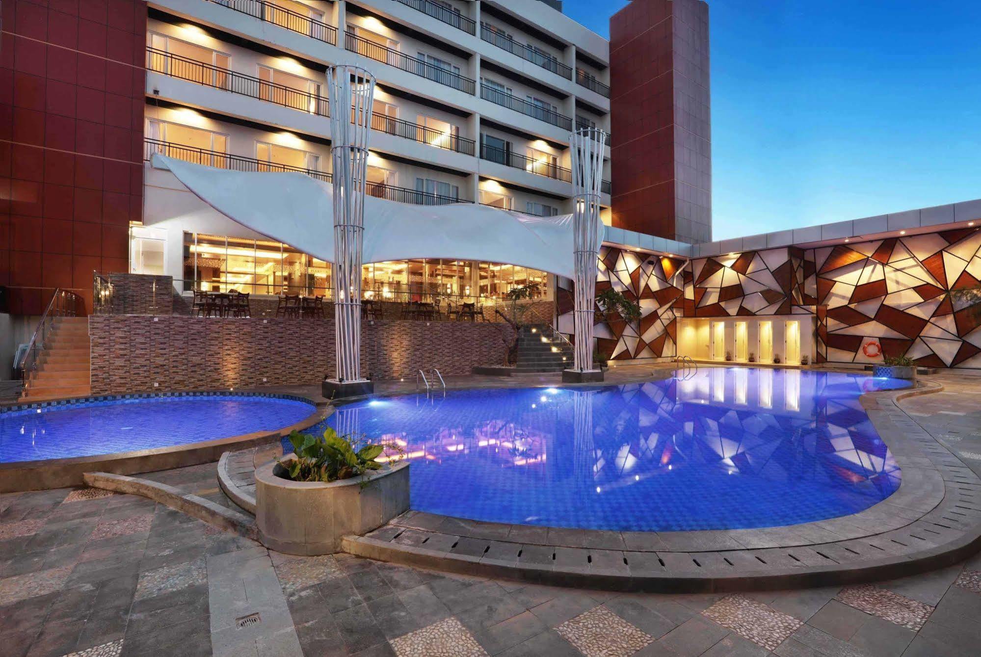 Hotel Harper Perintis By Aston Makassar