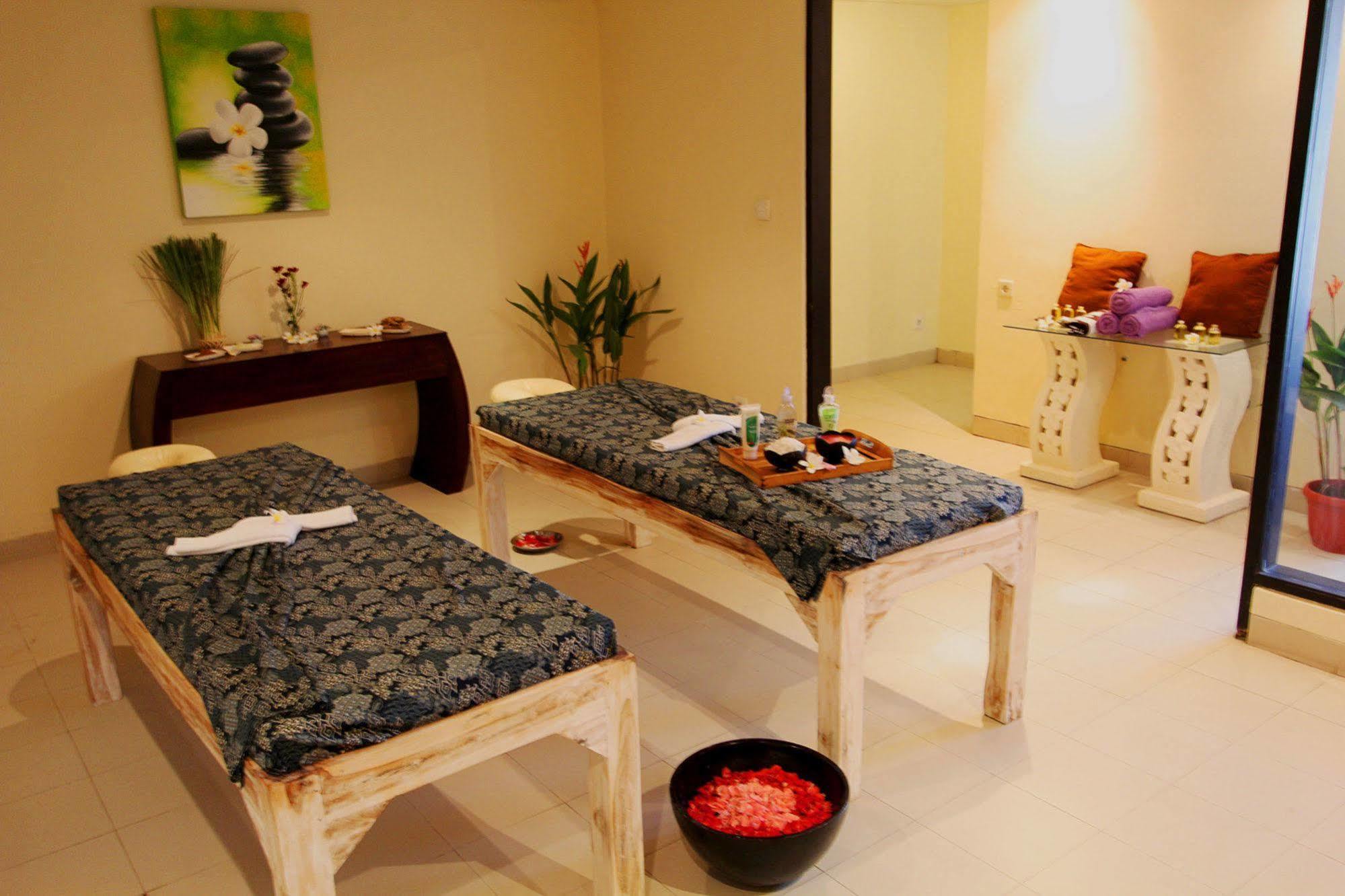 Hotel Harper Perintis By Aston 4*